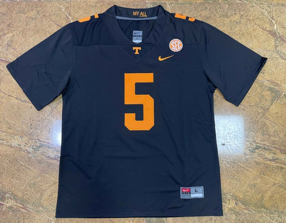 Hendon Hooker Jersey #5 Tennessee Volunteers Football Players Black Limited Jerseys 3 Hendon Hooker Jersey #5 Tennessee Volunteers Football Players Black Limited Jerseys - Image 3