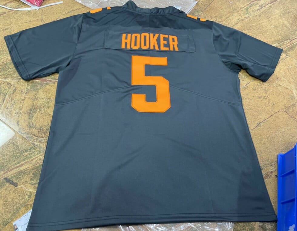 Hendon Hooker Tennessee Jersey #5 Replica Football Gray 2 Hendon Hooker Tennessee Jersey #5 Replica Football Gray - Image 2
